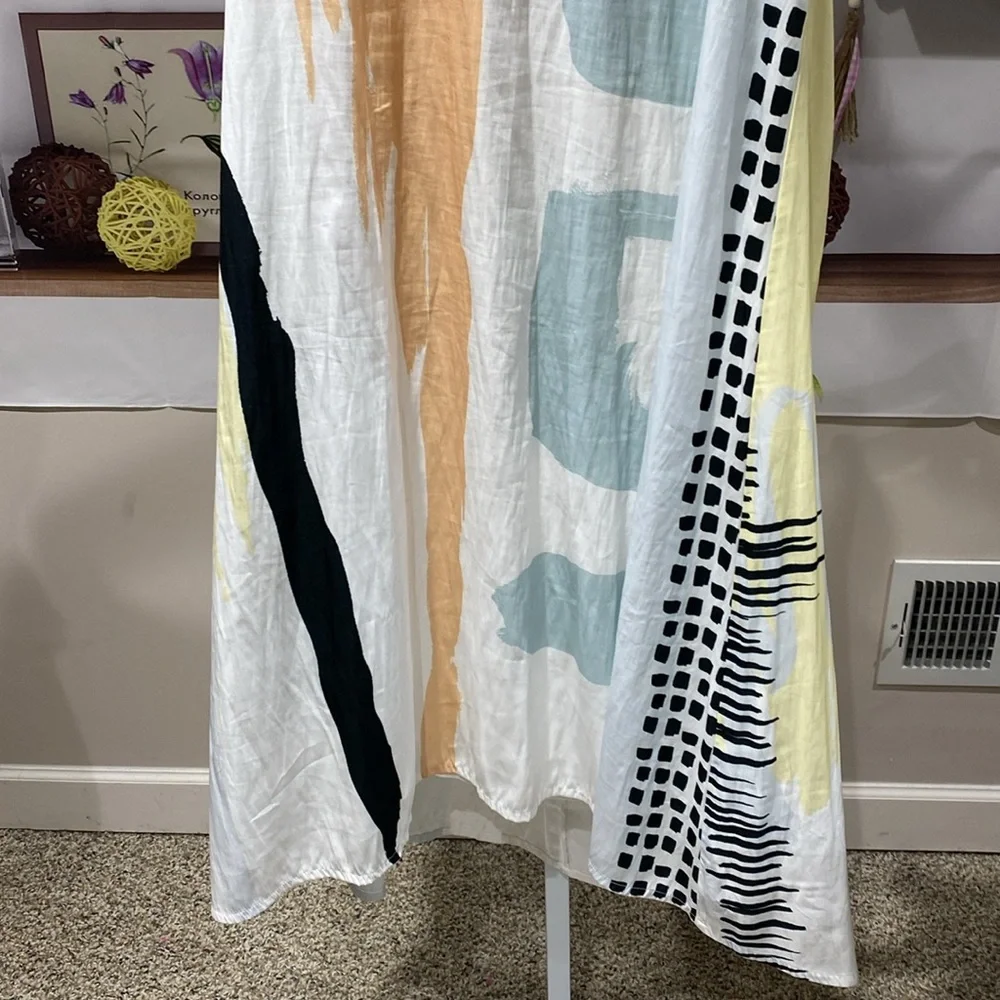 Black and White Maxi Dress sizes like large. No tags. 21 Ptp - Picture 2 of 5